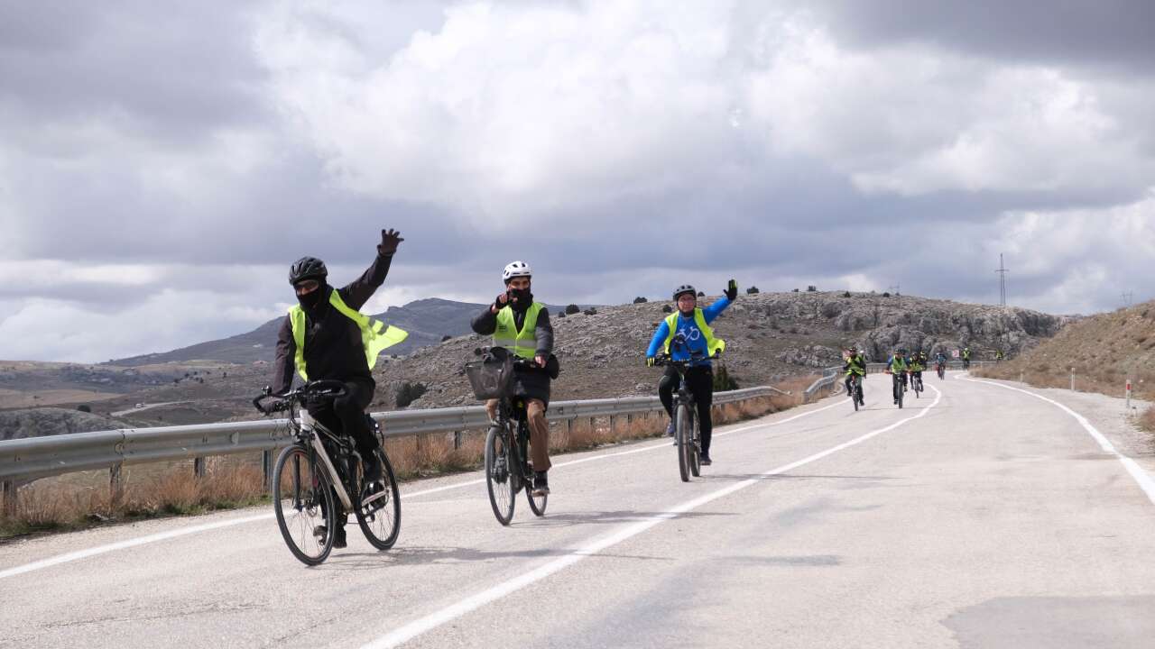 Konya’da bisikletçiler tarihe ve doğaya doğru pedal çevirdi 8